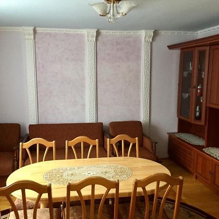 Guest House Karpaty Yaremche Exterior photo