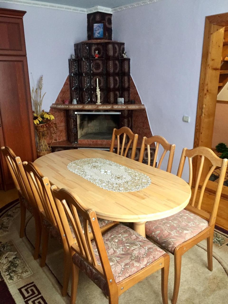Guest House Karpaty Yaremche Exterior photo